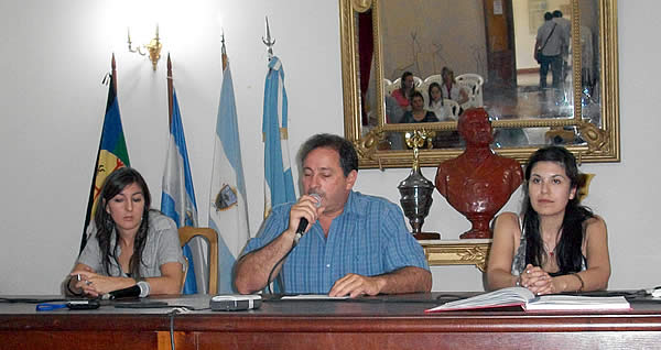 FOTO: Presentan el gabinete psico-socio-legal del municipio